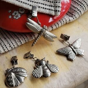 Silvertone Insect-Themed Tablecloth Weights 4